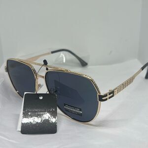 Manhattan Collection Aviator Sunglasses – Maximum UV Protection – Designer Metal